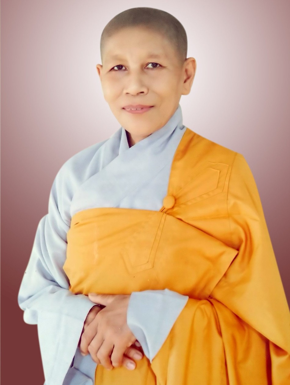 Chân dung Sư cô Thích nữ Nguyên Phổ Chân dung Sư cô Thích nữ Nguyên Phổ