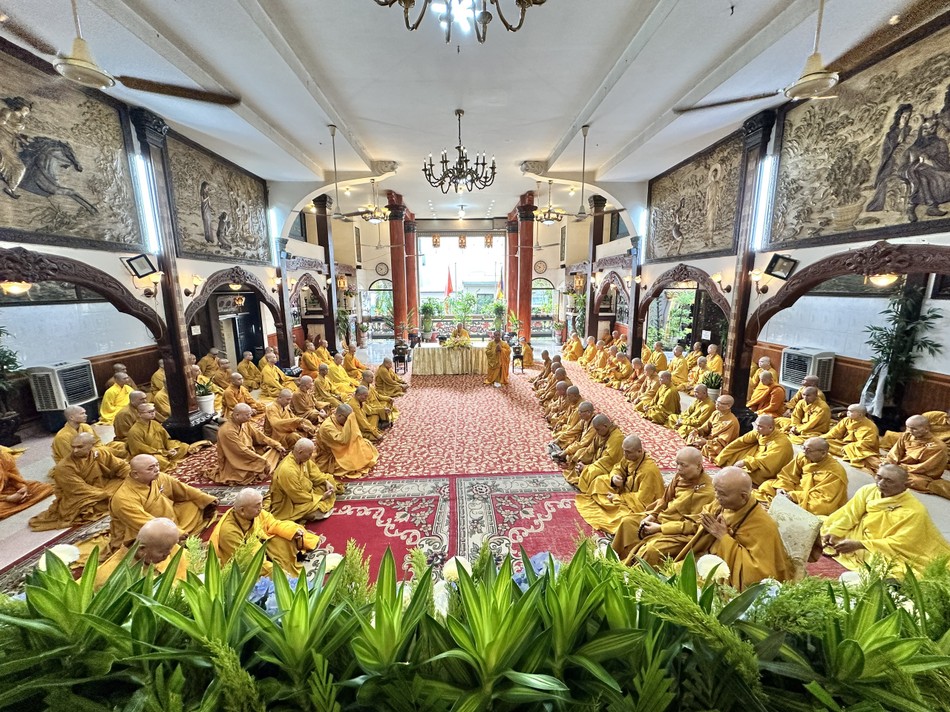Thính giới Thính giới