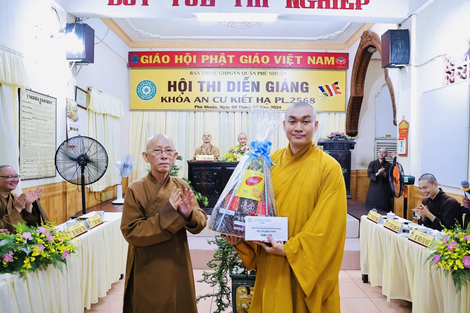 Đại đức Thích Quảng Thuận đạt giải nhì