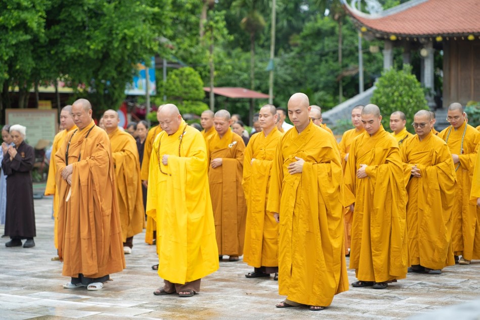 Nhất tâm tưởng niệm Nhất tâm tưởng niệm