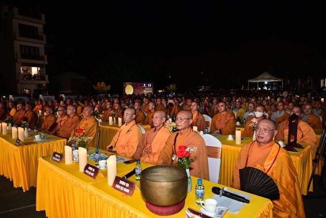 Chư tôn đức tham dự