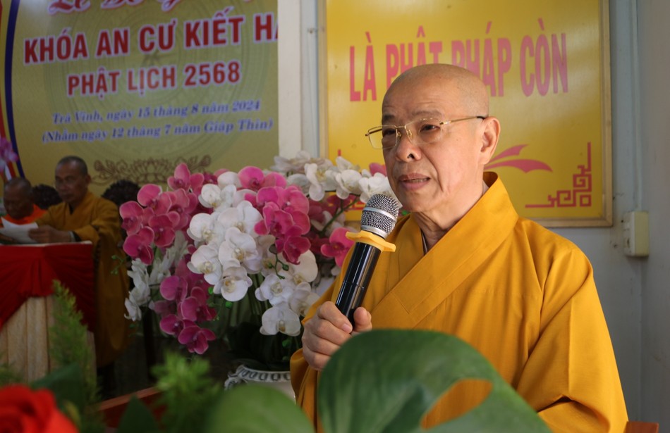 Hòa thượng Thích Trí Minh phát biểu khai mạc Hòa thượng Thích Trí Minh phát biểu khai mạc