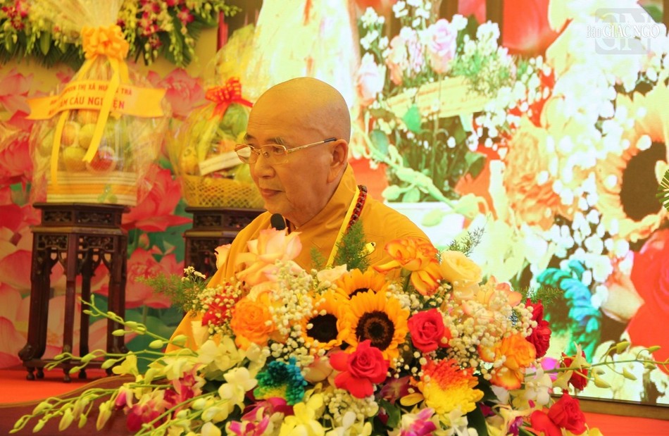 Hòa thượng Thích Khế Chơn phát biểu tại lễ tưởng niệm