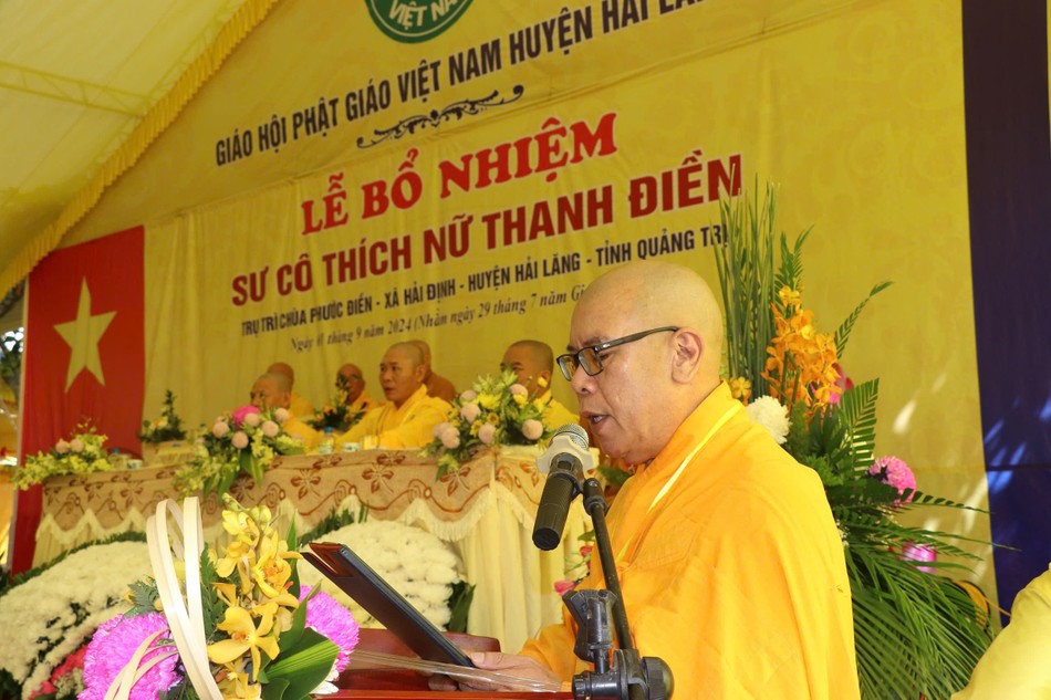 Đại đức Thích Đạo Không công bố quyết định bổ nhiệm trụ trì chùa Phước Điền Đại đức Thích Đạo Không công bố quyết định bổ nhiệm trụ trì chùa Phước Điền