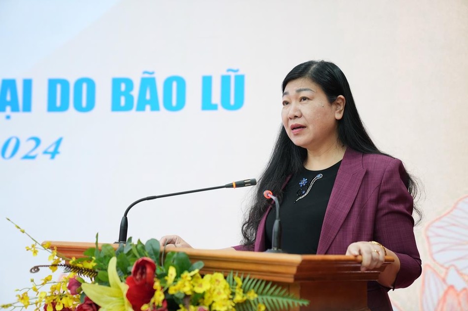 Chủ tịch Ủy ban MTTQVN TP.Hà Nội Nguyễn Lan Hương phát biểu