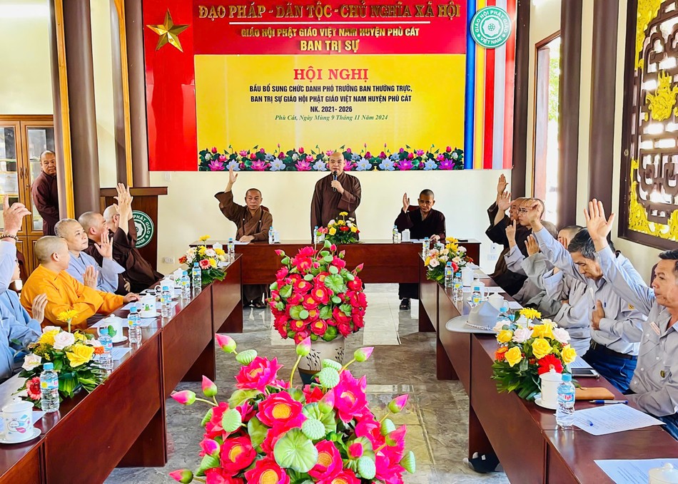 Hội nghị biểu quyết thống nhất suy cử Đại đức Thích Nhuận Hiếu làm Phó Thường trực Ban Trị sự Phật giáo H.Phù Cát nhiệm kỳ 2021-2026