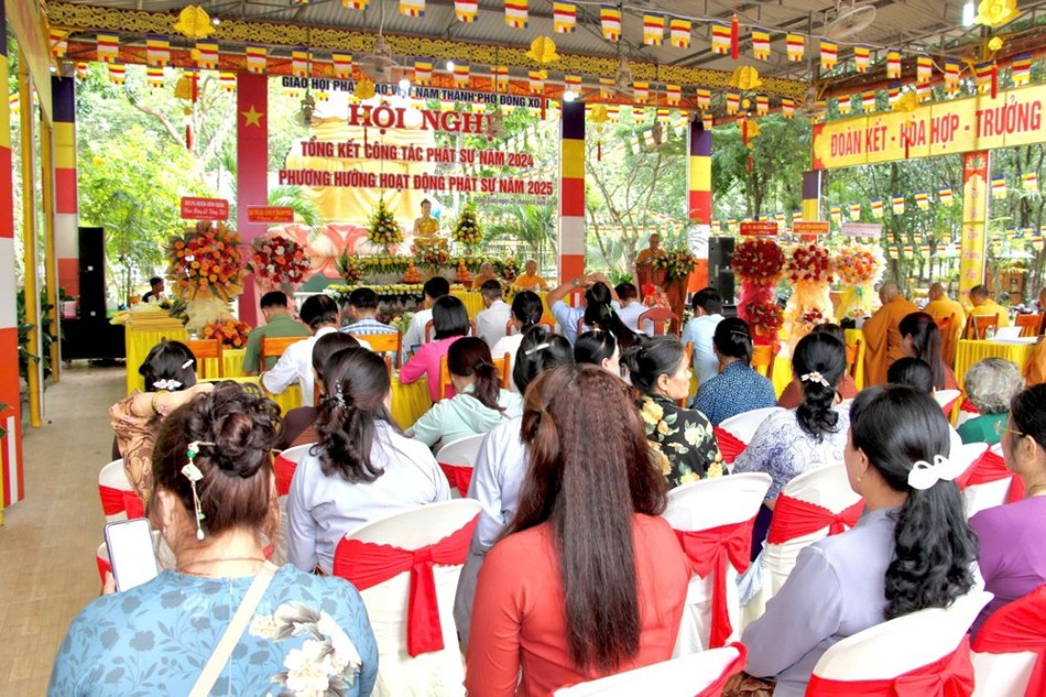 Quang cảnh hội nghị Quang cảnh hội nghị