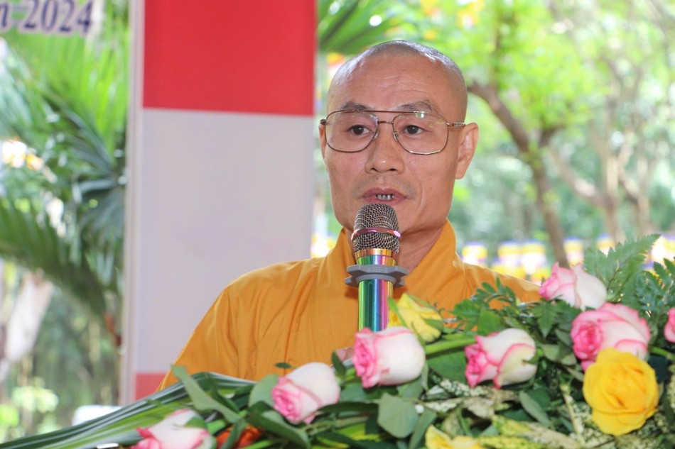 Đại đức Thích Tâm Thanh phát biểu khai mạc Đại đức Thích Tâm Thanh phát biểu khai mạc