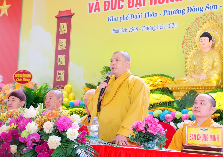 Thượng tọa Thích Tâm Chính ban đạo từ Thượng tọa Thích Tâm Chính ban đạo từ