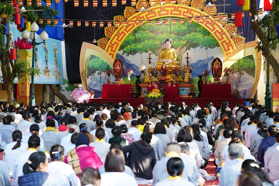 Thời pháp thoại của Thượng tọa Thích Chiếu Tuệ Thời pháp thoại của Thượng tọa Thích Chiếu Tuệ