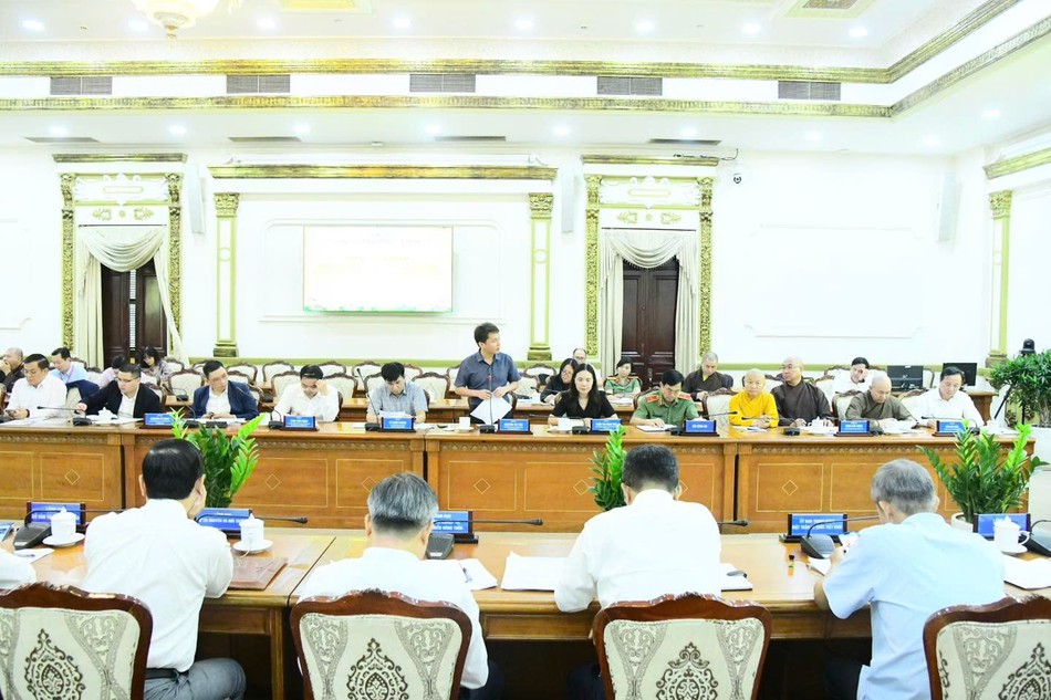 Quang cảnh cuộc họp Quang cảnh cuộc họp