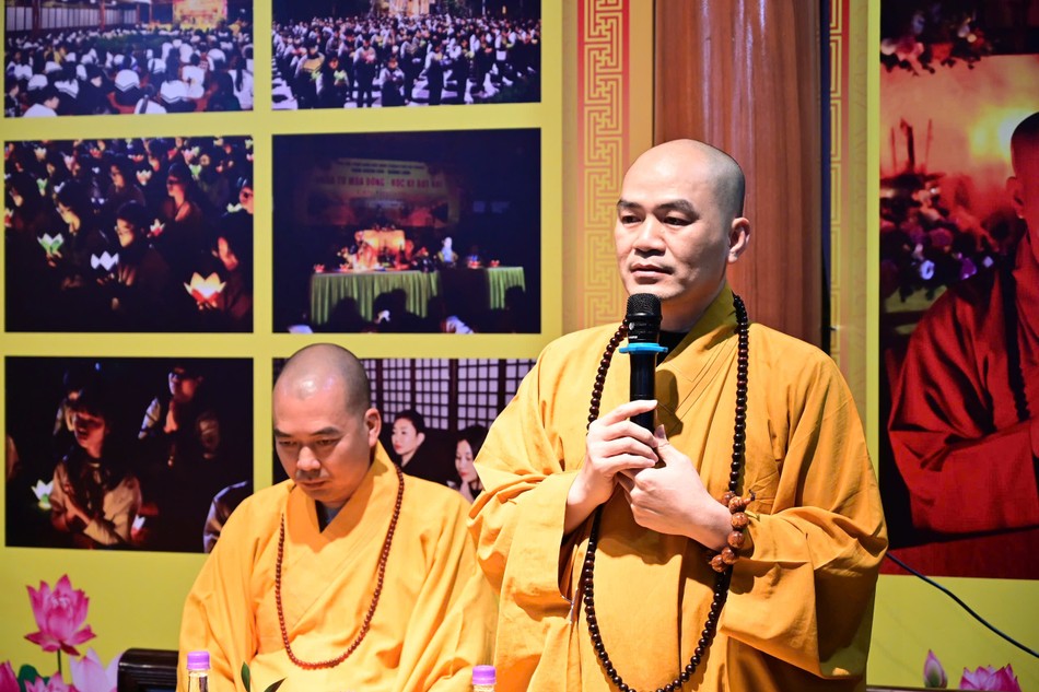 Đại đức Thích Quảng Nghĩa phát biểu khai mạc Đại đức Thích Quảng Nghĩa phát biểu khai mạc