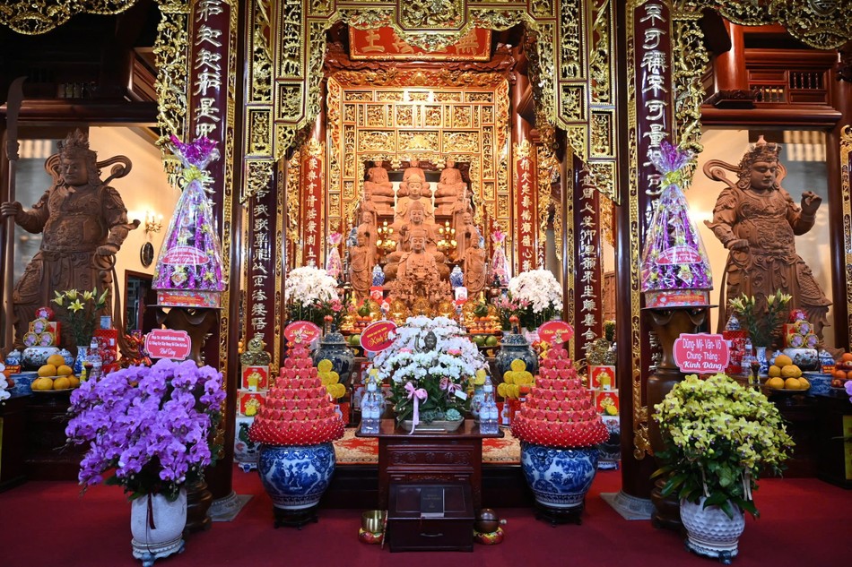 Chánh điện chùa Phúc Quang Chánh điện chùa Phúc Quang