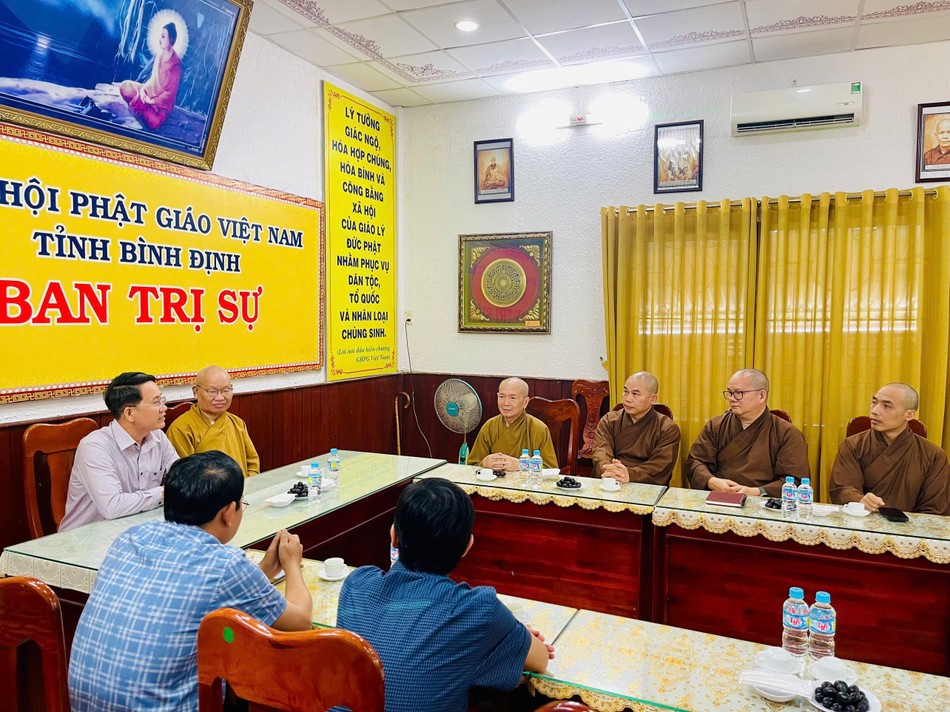 Quang cảnh buổi thăm, gặp mặt