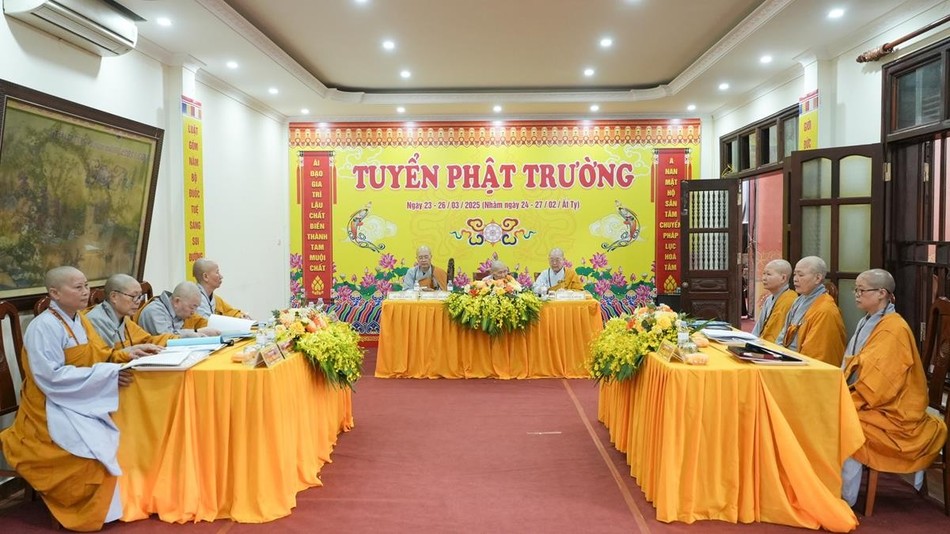 Hội đồng Thập sư Ni
