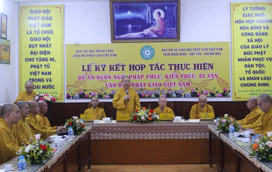 Hòa thượng Thích Thọ Lạc phát biểu khai mạc Hòa thượng Thích Thọ Lạc phát biểu khai mạc