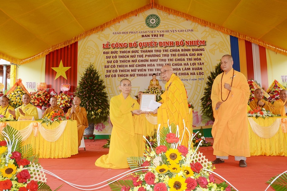 Bổ nhiệm Đại đức Thích Đức Thành trụ trì chùa Bình Quang (xã Phong Bình)