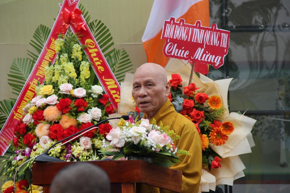 Trưởng lão Hòa thượng Thích Giác Quang ban huấn từ Trưởng lão Hòa thượng Thích Giác Quang ban huấn từ