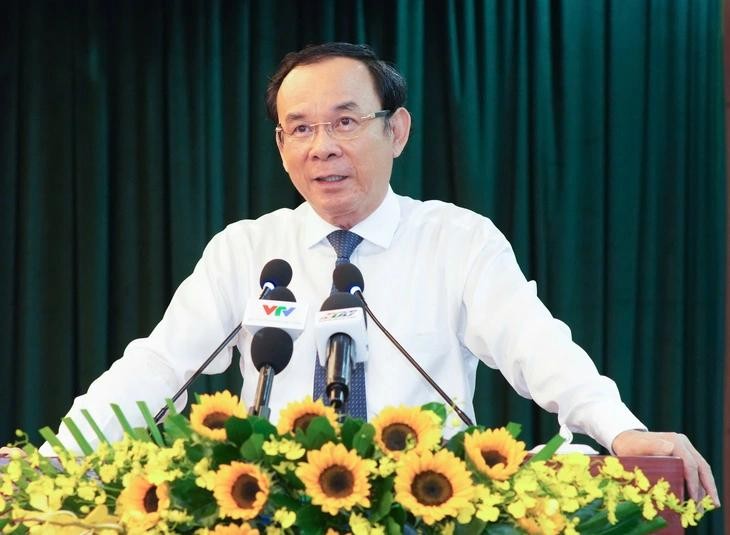 Bí thư Thành ủy TP.HCM Nguyễn Văn Nên phát biểu - Ảnh: Hữu Hạnh Bí thư Thành ủy TP.HCM Nguyễn Văn Nên phát biểu - Ảnh: Hữu Hạnh