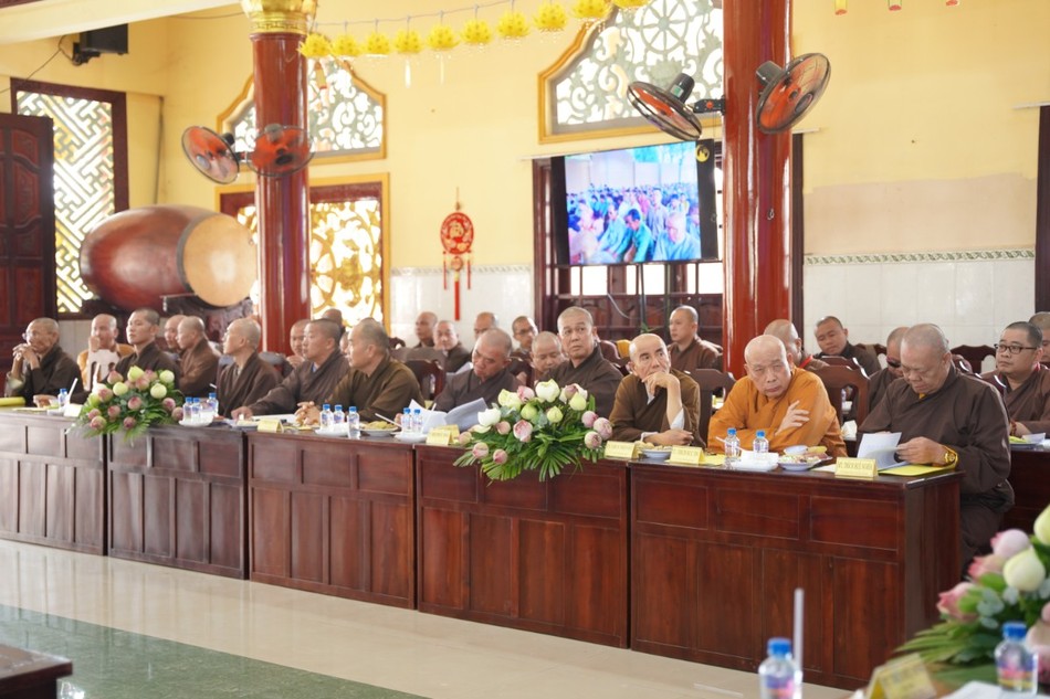 Chư Tăng tham dự Chư Tăng tham dự
