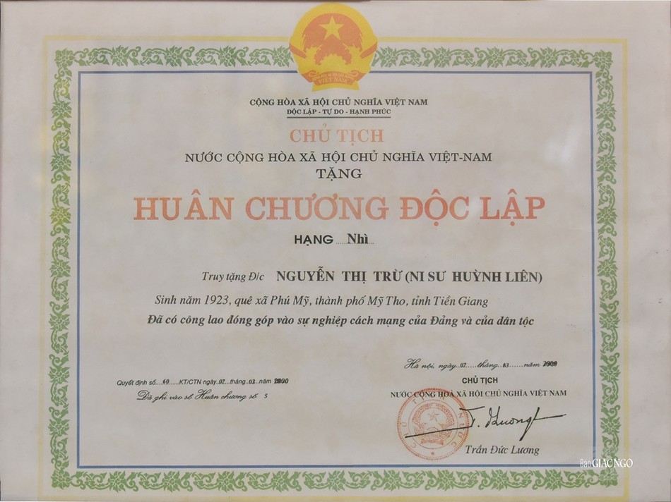 Huân chương Độc lập được trao cho Ni trưởng Huỳnh Liên