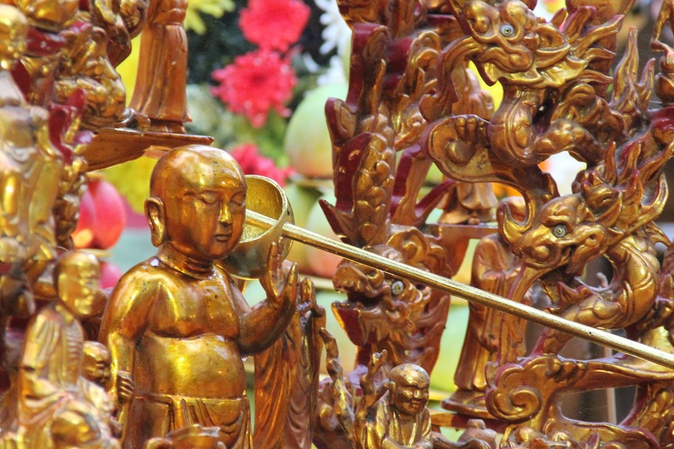 Cử hành nghi thức Mộc dục kim thân Đức Phật đản sanh