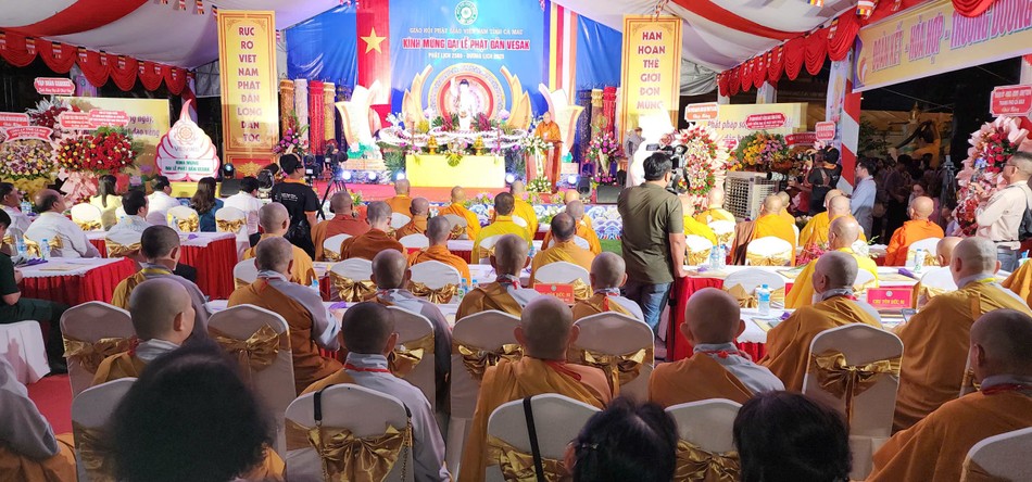 Quang cảnh buổi lễ