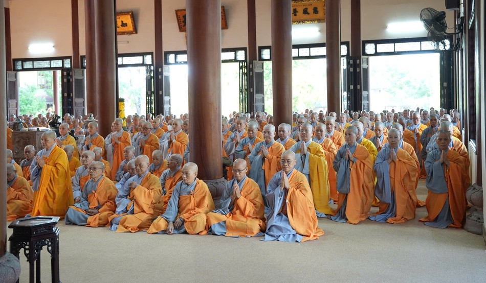 Mùa An cư kiết hạ Phật lịch 2569 tại TP.Huế có 626 Tỳ-kheo-ni, 44 Thức-xoa-ma-na và 54 Sa-di-ni