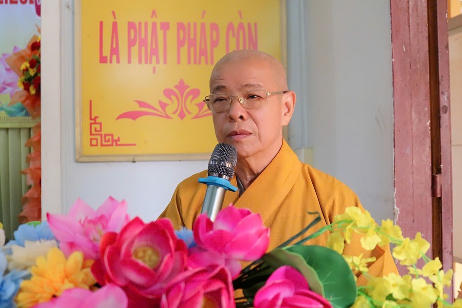 Hòa thượng Thích Trí Minh phát biểu