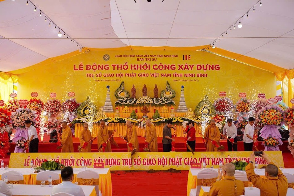 Chính thức động thổ khởi công xây dựng trụ sở GHPGVN tỉnh Ninh Bình