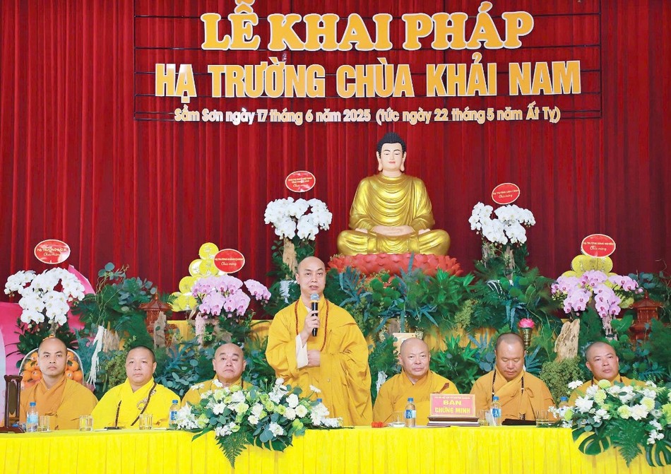 Thượng tọa Thích Tâm Minh sách tấn chư hành giả Thượng tọa Thích Tâm Minh sách tấn chư hành giả