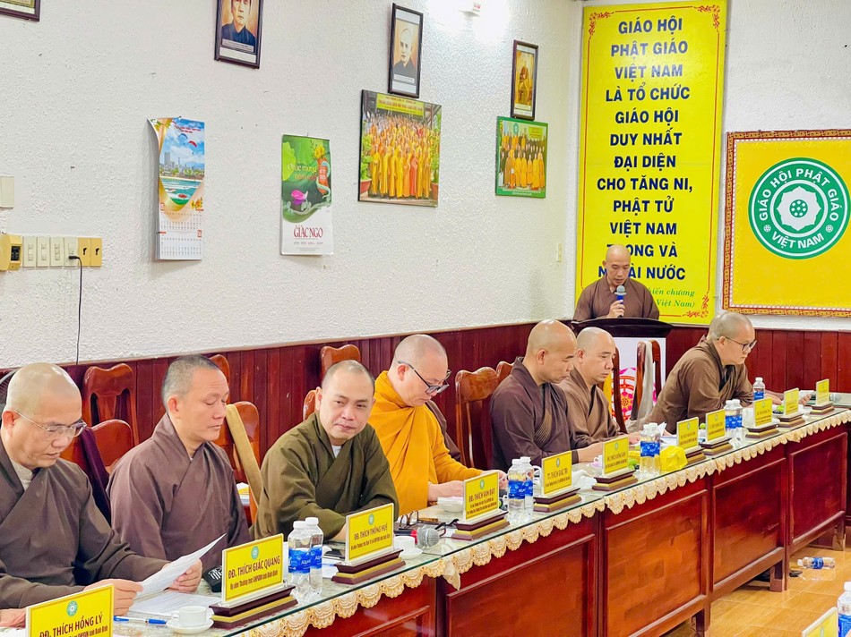 Đại đức Thích Quảng Thái, Phó Thư ký kiêm Chánh Văn phòng Ban Trị sự tỉnh đã thông qua Thông tư số 256/TT-HĐTS của Hội đồng Trị sự GHPGVN Đại đức Thích Quảng Thái, Phó Thư ký kiêm Chánh Văn phòng Ban Trị sự tỉnh đã thông qua Thông tư số 256/TT-HĐTS của Hội đồng Trị sự GHPGVN