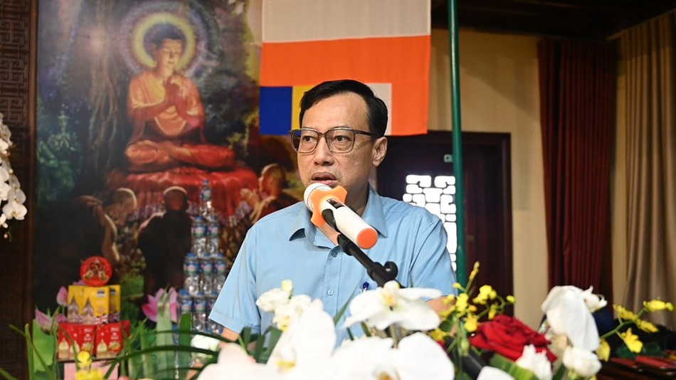 Ông Dương Ngọc Anh phát biểu Ông Dương Ngọc Anh phát biểu