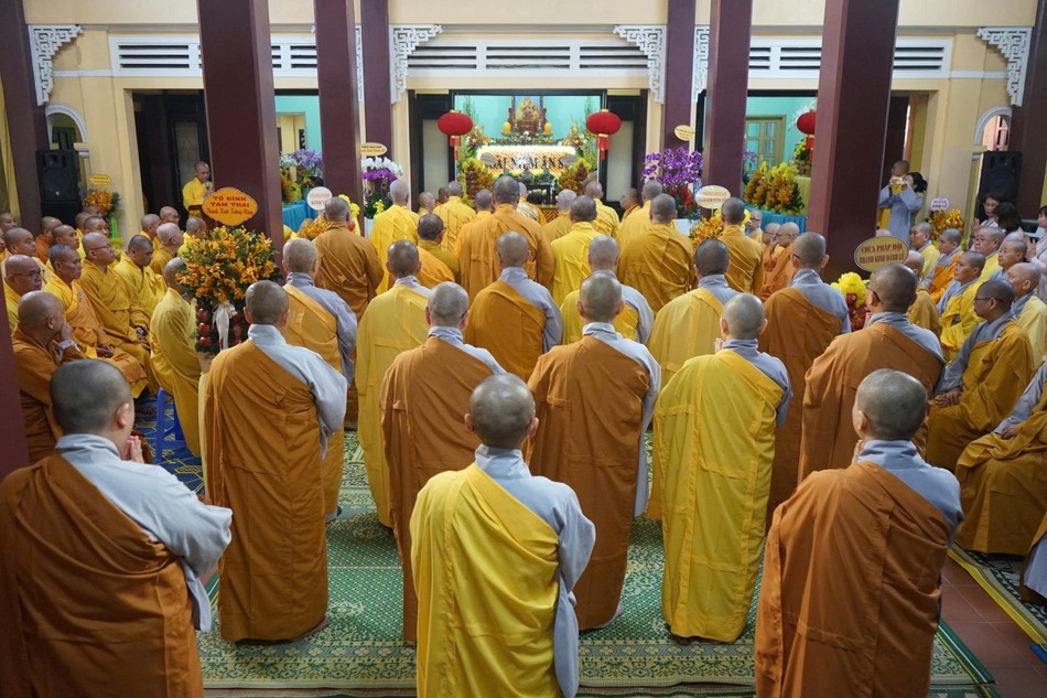 Quang cảnh buổi lễ Quang cảnh buổi lễ