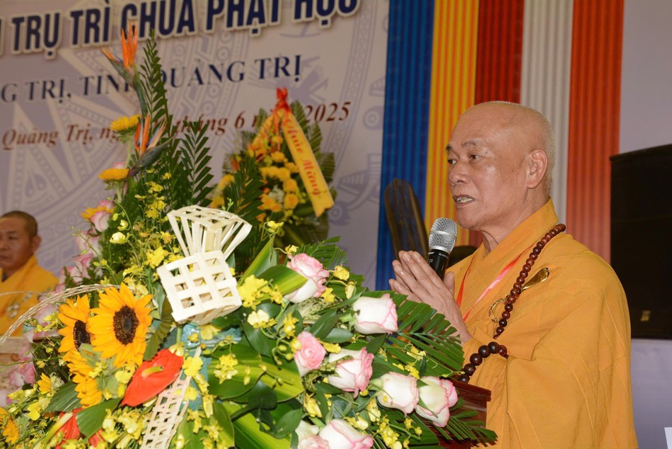 Hòa thượng Thích Giác Đạo ban huấn từ