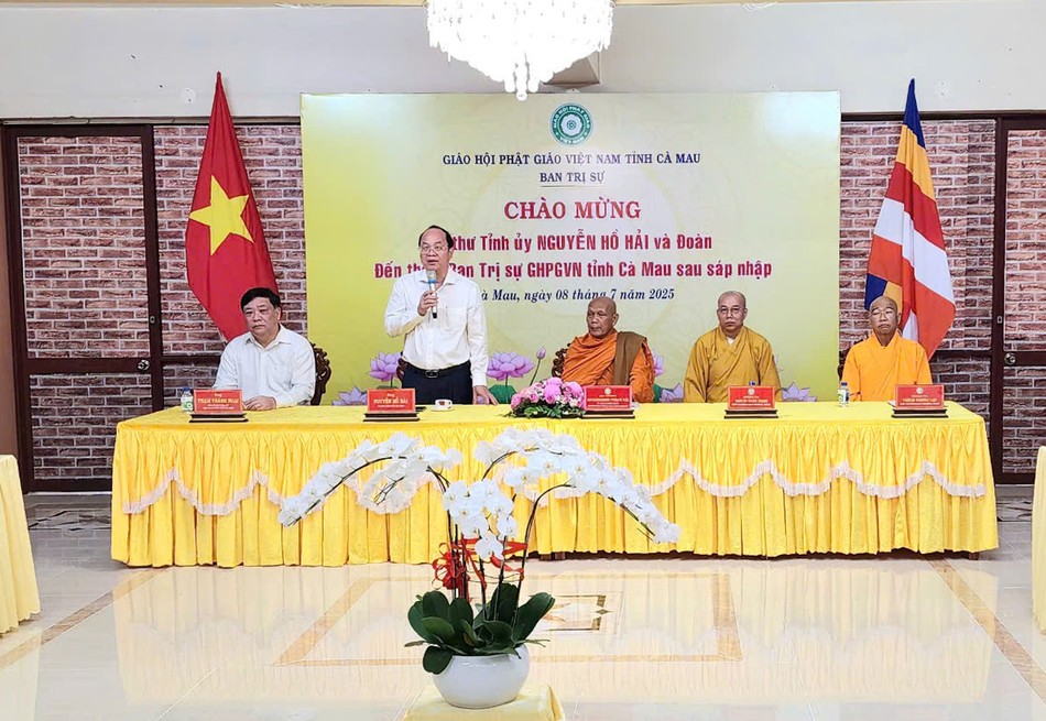 Bí thư Tỉnh ủy Cà Mau Nguyễn Hồ Hải phát biểu Bí thư Tỉnh ủy Cà Mau Nguyễn Hồ Hải phát biểu