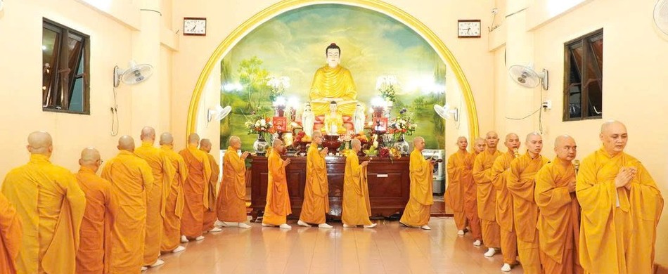 Từng bước chân chánh niệm Từng bước chân chánh niệm