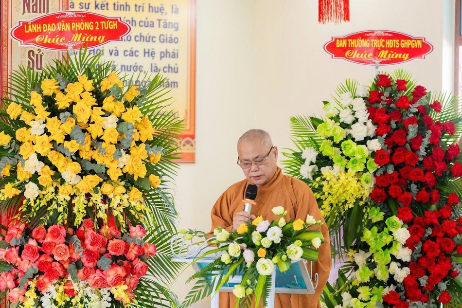 Thượng tọa Thích Quảng Thiện phát biểu cảm tạ Thượng tọa Thích Quảng Thiện phát biểu cảm tạ
