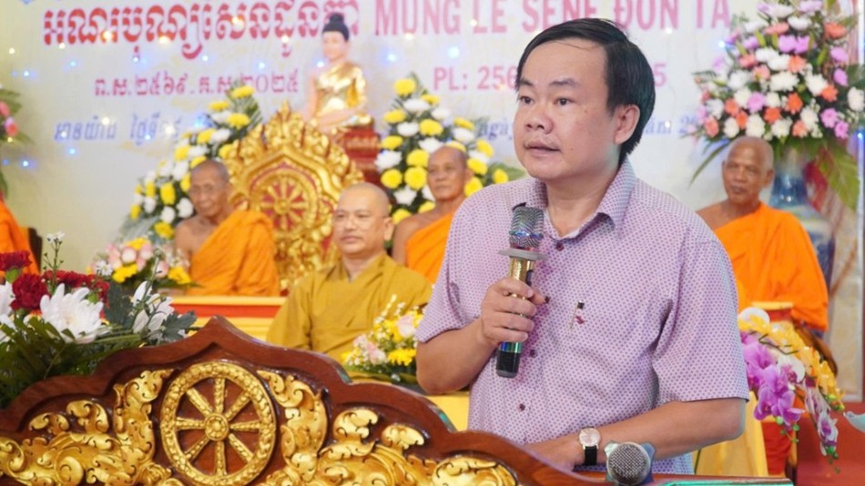 Phó Chủ tịch Ủy ban MTTQVN tỉnh Ngô Phương Vũ phát biểu Phó Chủ tịch Ủy ban MTTQVN tỉnh Ngô Phương Vũ phát biểu