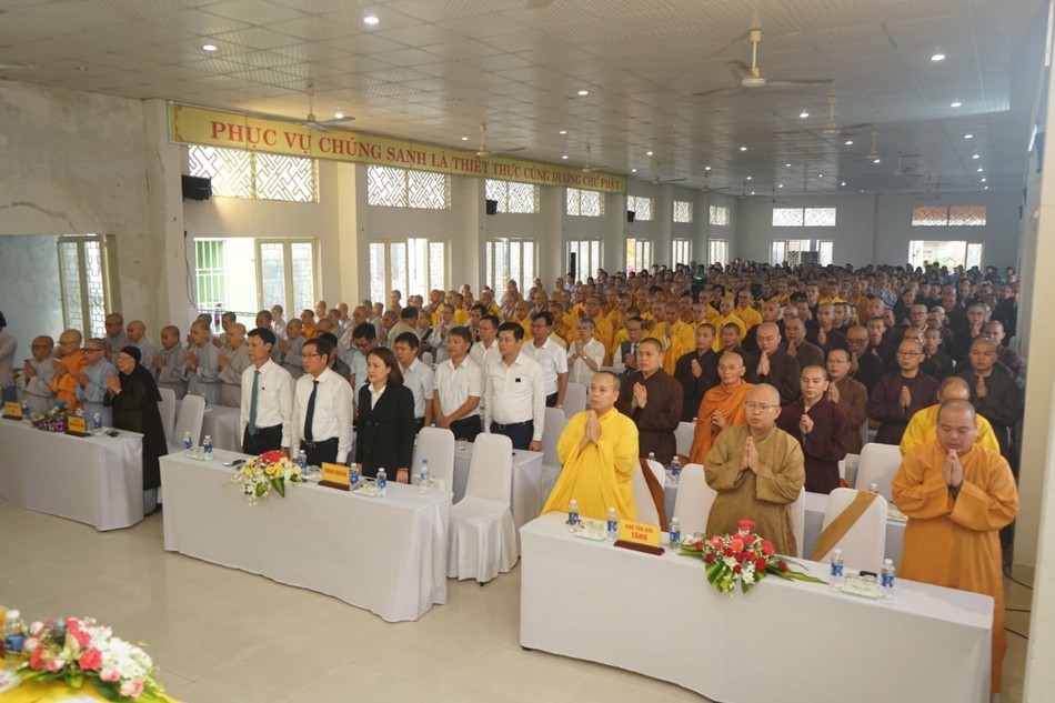 Chư Tăng Ni, đại biểu, học viên tham dự Chư Tăng Ni, đại biểu, học viên tham dự