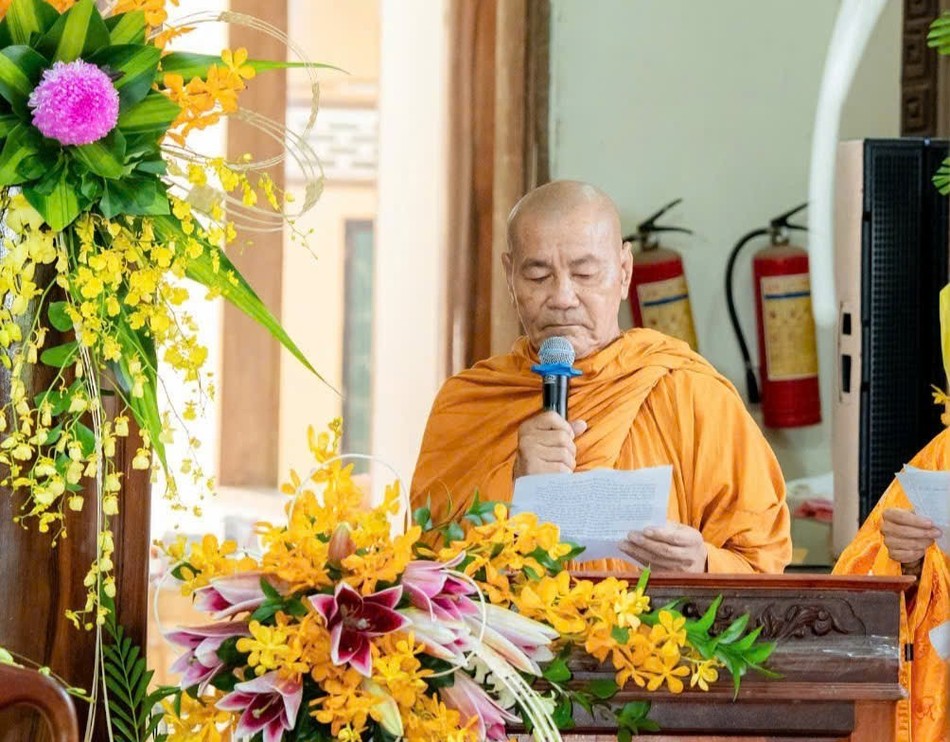 Hòa thượng Thích Pháp Cần phát biểu khai mạc Hòa thượng Thích Pháp Cần phát biểu khai mạc