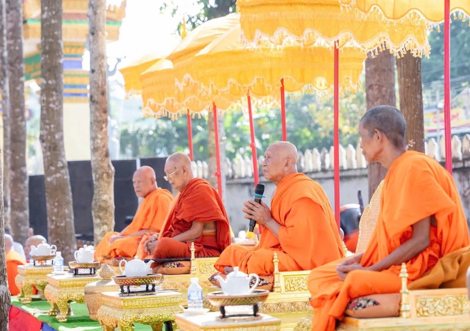 Chư tôn giáo phẩm chứng minh Chư tôn giáo phẩm chứng minh