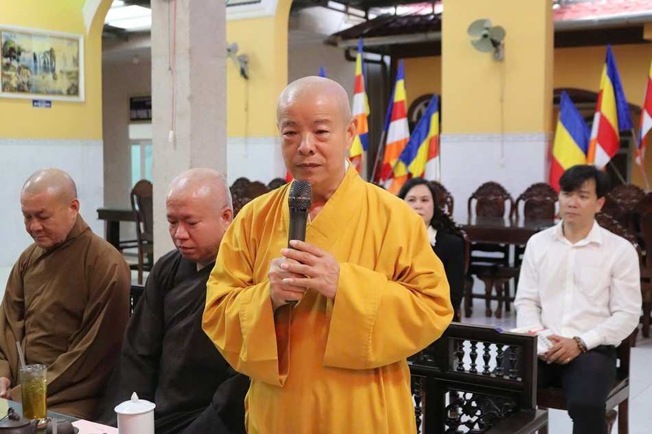 Hòa thượng Thích Trí Minh đáp từ Hòa thượng Thích Trí Minh đáp từ