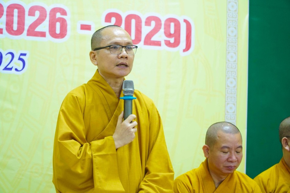 Đại đức Thích Đạt Ma Quang Tuệ phát biểu Đại đức Thích Đạt Ma Quang Tuệ phát biểu