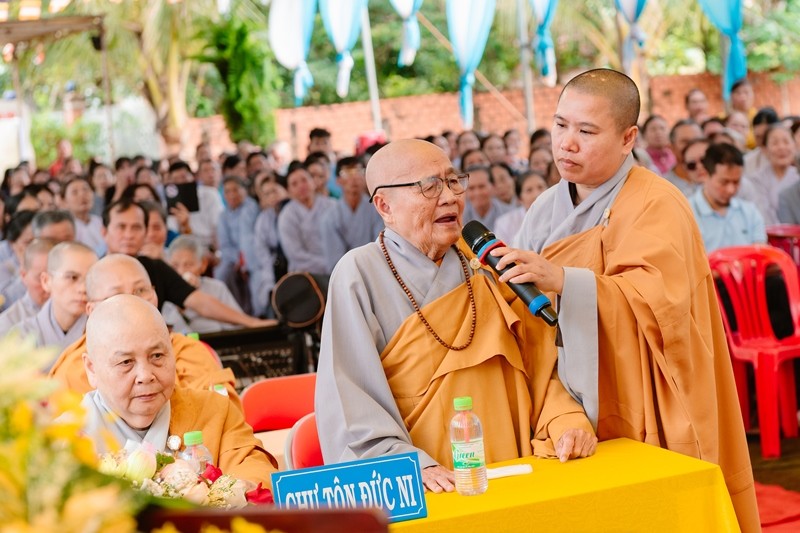 Ni trưởng Thích nữ Từ Thanh huấn từ Ni trưởng Thích nữ Từ Thanh huấn từ