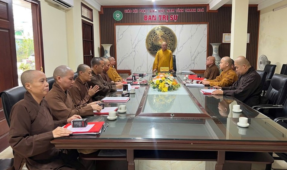 Thượng tọa Thích Tâm Định phát biểu Thượng tọa Thích Tâm Định phát biểu