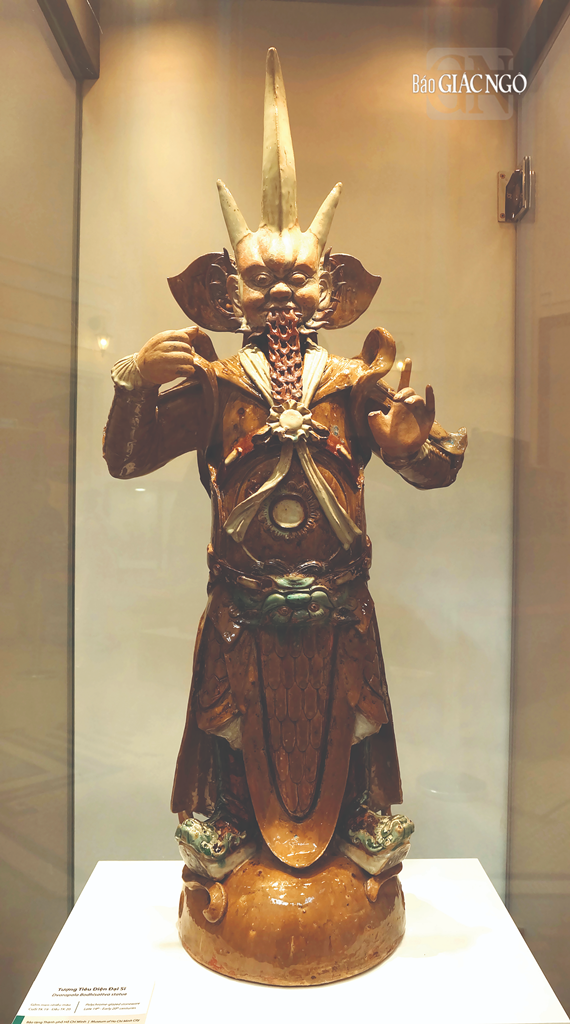 Tượng Tiêu Diện Đại sĩ, thế kỷ XIX - XX với tạo hình đặc sắc thể hiện sự tài hoa từ đôi bàn tay của nghệ nhân gốm xưa vùng Sài Gòn - Gia Định