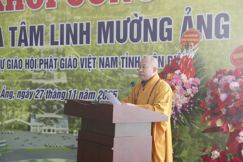 Thượng tọa Thích Đức Thiện phát biểu