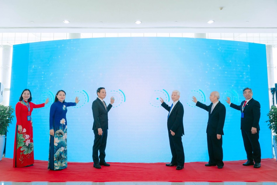 Ra mắt ứng dụng “An sinh xã hội số TP.HCM”