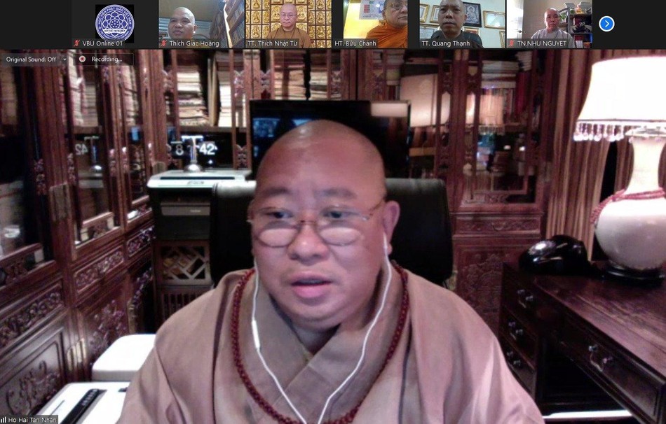 Thượng tọa Thích Đồng Văn thông tin về phòng sau đại học